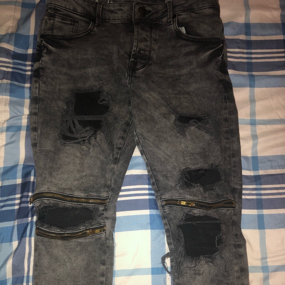 Gray Ripped Denim&Co Jeans